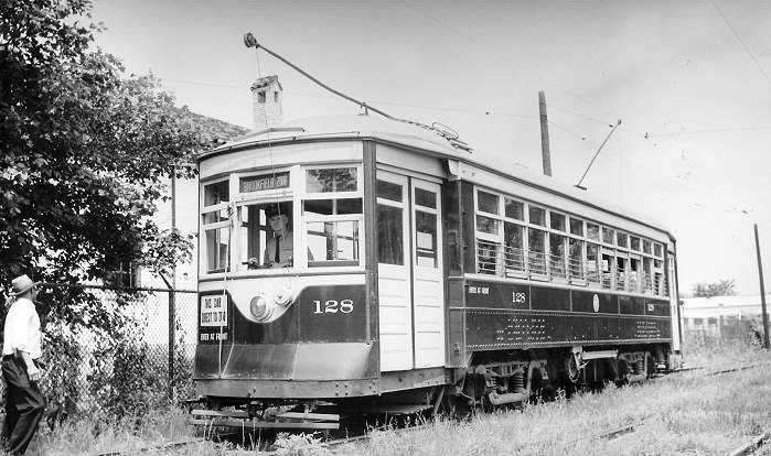 usr_m_cwt_128_brookfieldzooline_19410621_sms_cwt214.jpg