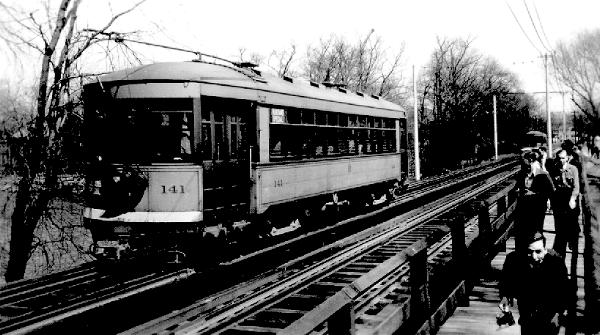 usr_m_cwt_141_desplainesriverbridge_19390423_rbefj_cwt102.jpg