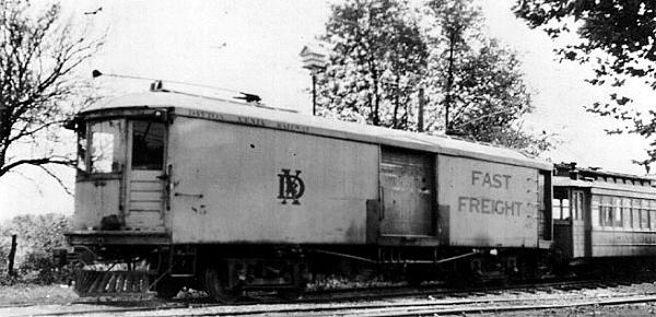 usr_m_day_dx_085_carbarn_1939.jpg