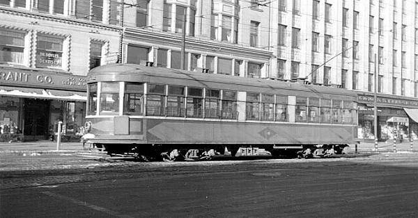 usr_m_day_pr_252_mainfifthsb_02.jpg