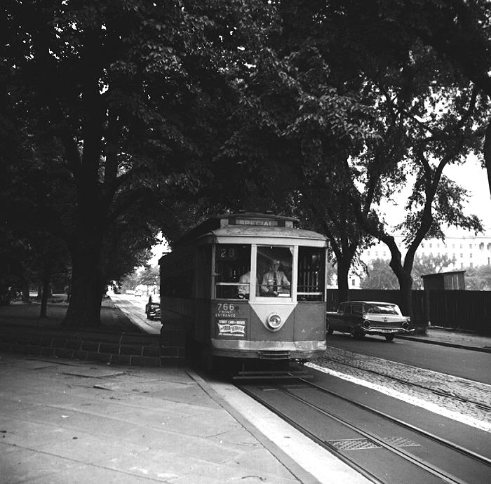 usr_m_dca_conv766dc_766_independence_rkeh_ehd096.jpg