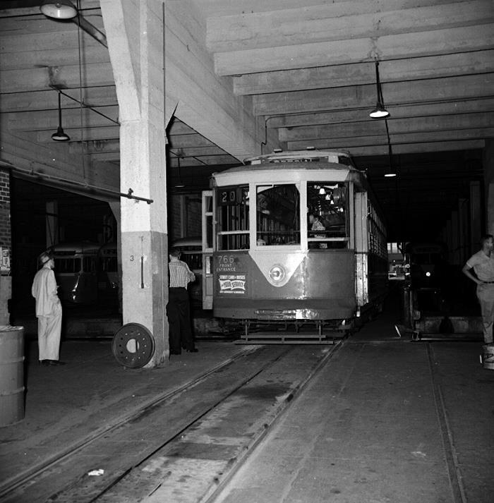 usr_m_dca_conv766dc_766_navyyardch_bvhceh_ehd046.jpg