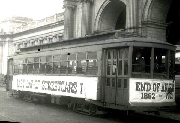usr_m_dca_conv766dc_766_unionstation_jt_dct216.jpg