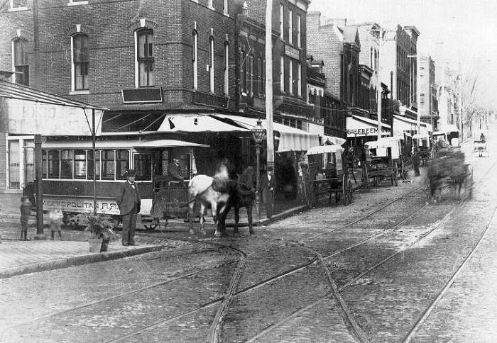 usr_m_dca_metrr_horse022_builder+photo_bv_mrr04.jpg