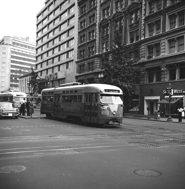 usr_m_dca_pcc_1545_14thstgstnewyorkavesb_jseh_ehd062.jpg
