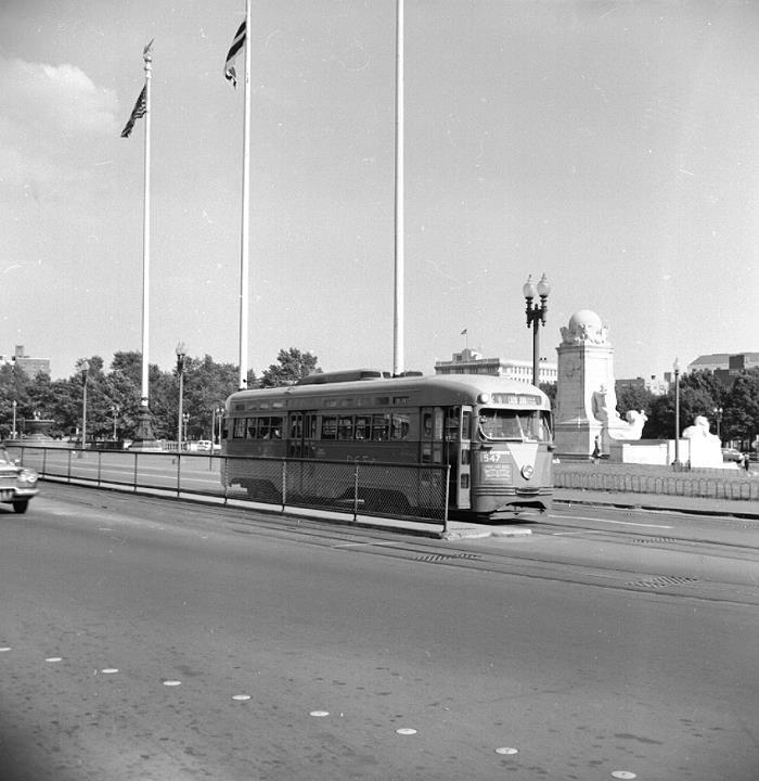 usr_m_dca_pcc_1547_unionstation_bveh_ehd068.jpg