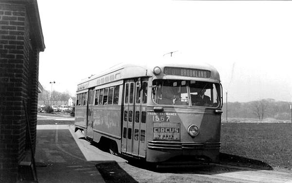 usr_m_dca_pcc_1567_rosslynloop_bv_dct091.jpg
