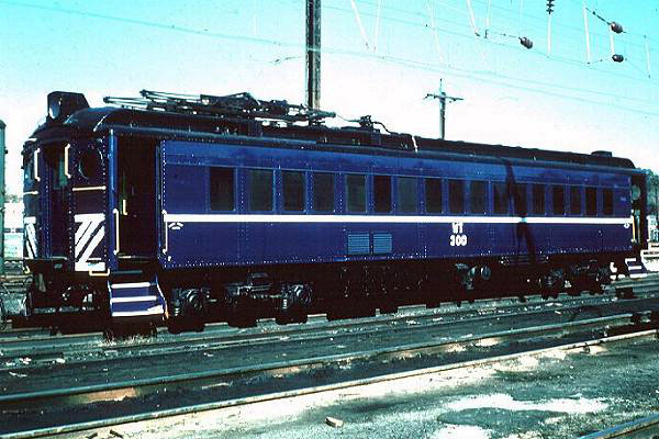 usr_m_dca_wt_300_wt01.jpg