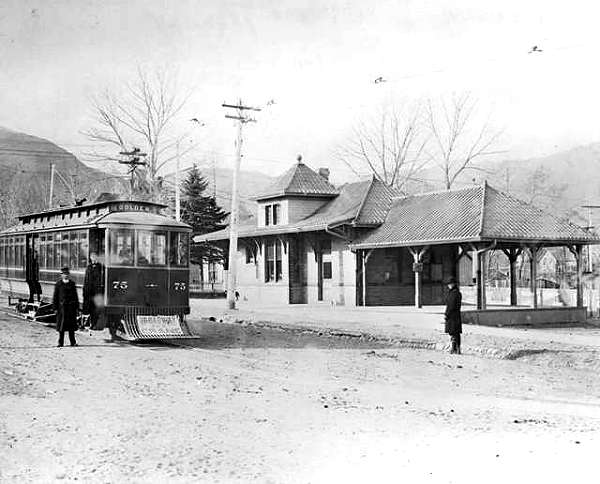 usr_m_den_075_golden_1906_dt176_dpl.jpg