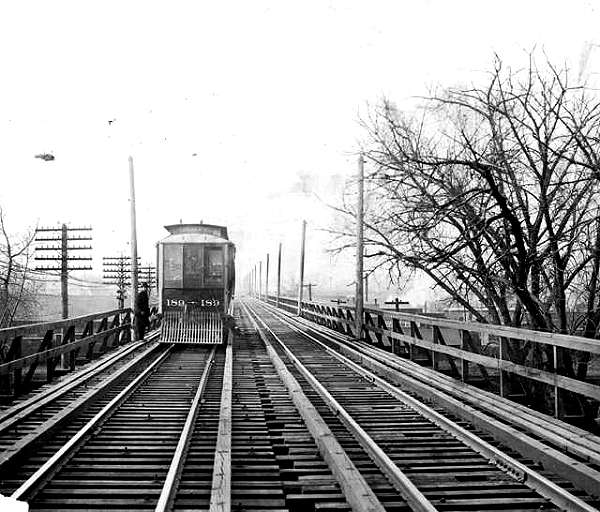 usr_m_den_189_larimerviaduct_1900_dt194_dpl.jpg