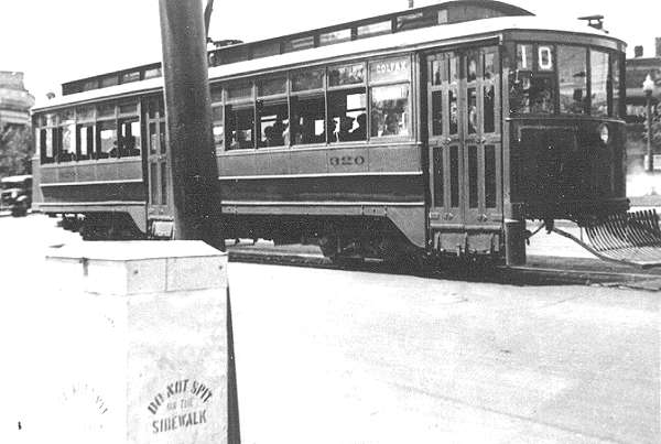 usr_m_den_320_colfaxbroadway_dt068_jh.jpg