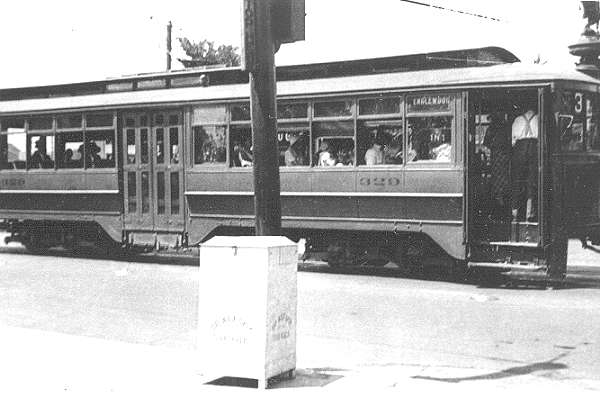 usr_m_den_329_colfaxbroadway_dt071_jh.jpg