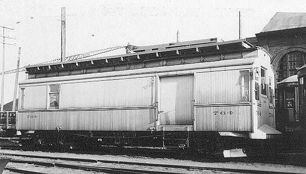 usr_m_den_intmtn_0764_dandimyard_jh_dim26.jpg