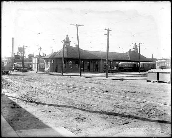 usr_m_den_misc_carhouse_southdivision_1900_dt073_dpl.jpg
