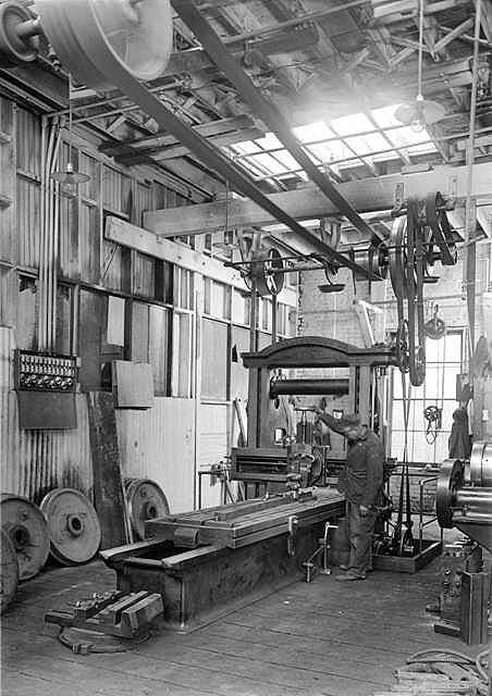 usr_m_den_misc_facilities_woodshop_planer_1910_dt189_dpl.jpg
