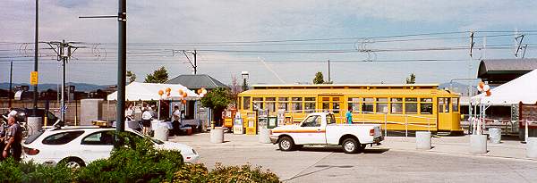 usr_m_den_rtd_019_broadwayi25station_oldtrolleywaitingroom_20000715_bv_01.jpg