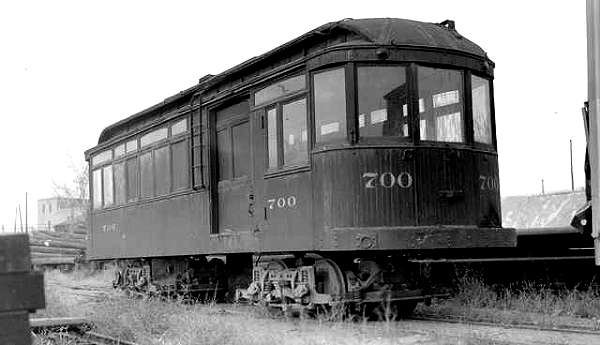 usr_m_den_work_700_wreckcar_strippedatalameda_1950_dt150_dpl.jpg