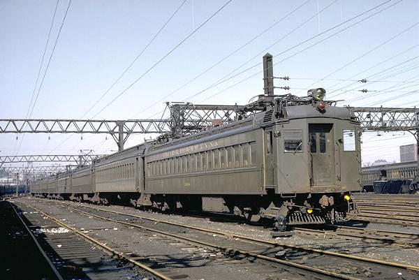 usr_m_dlw_3538_hoboken_196904_jt_dlw102.jpg