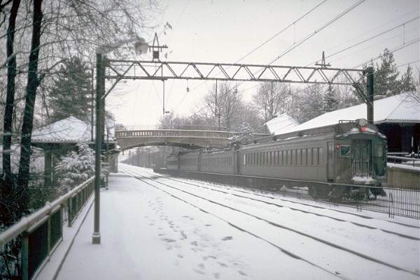 usr_m_dlw_4314_mountainstation_19761228_jt_dlw136.jpg