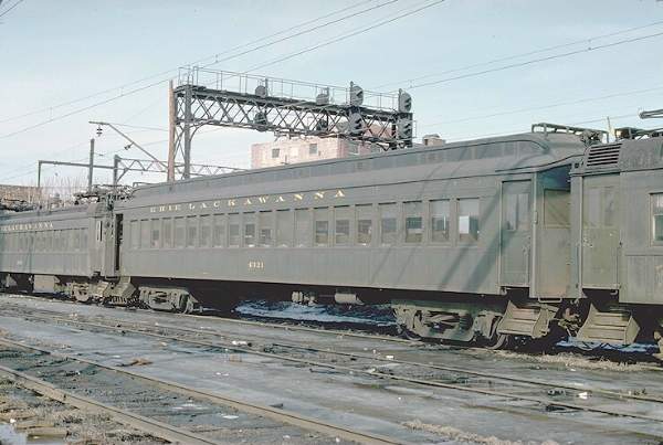 usr_m_dlw_4321_hoboken_19770212_jt_dlw142.jpg