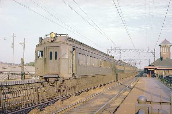 usr_m_dlw_4322_broadstnewark_19730824_grkjt_dlw144.jpg