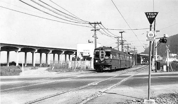 usr_m_eastbay_key_bridge_134_buchananstalbany_phwbns_068.jpg