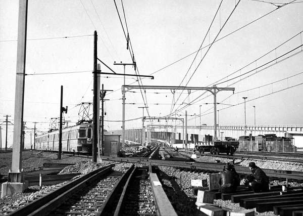 usr_m_eastbay_key_bridge_xxx_keysystempier_ns_122.jpg