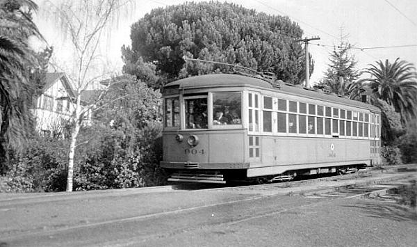 usr_m_eastbay_stcr_904_bv_oak04.jpg