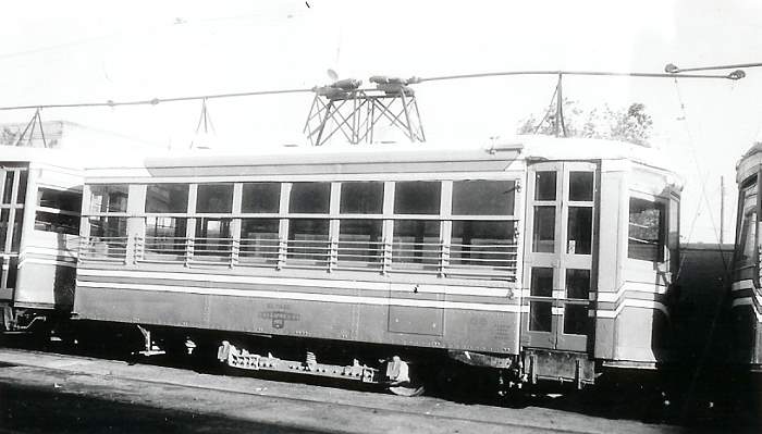 usr_m_elp_66_cottonstcarhouse_ss_150.jpg