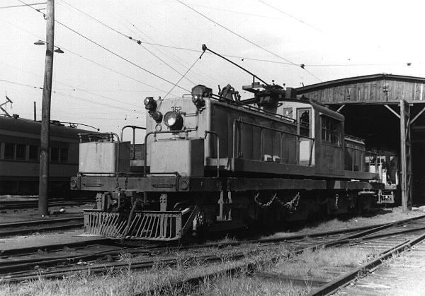 usr_m_fddms_mot_362_fantrip_1953_035.jpg