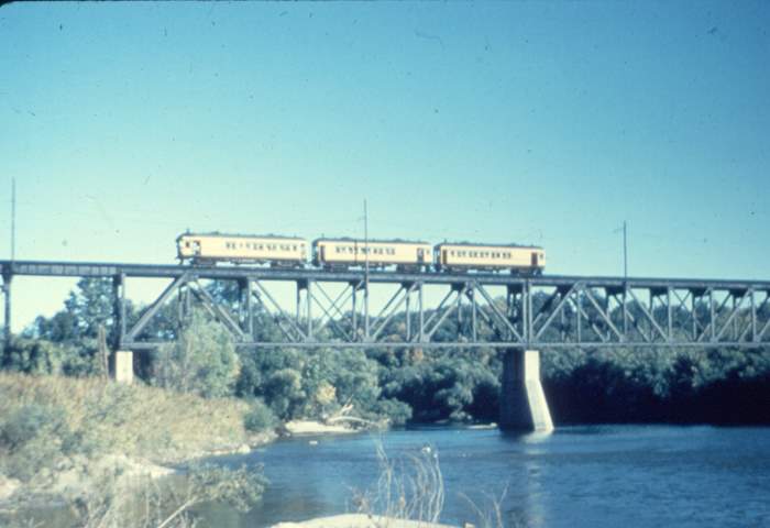 usr_m_fddms_pass_3cartrain_fantrip_1953_jd_080.jpg