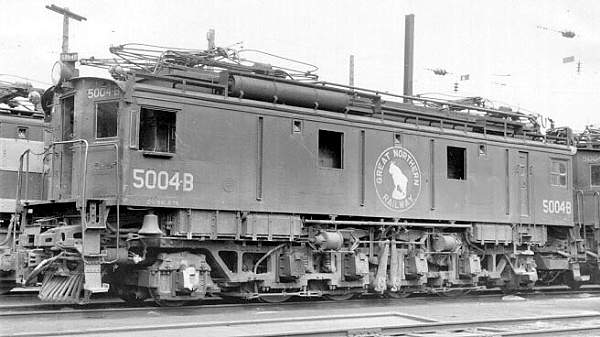 usr_m_grtnth_5004_08.jpg