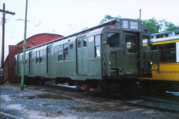 usr_m_museum_shoreline_ind1689_20000800_fh_hicks084.jpg