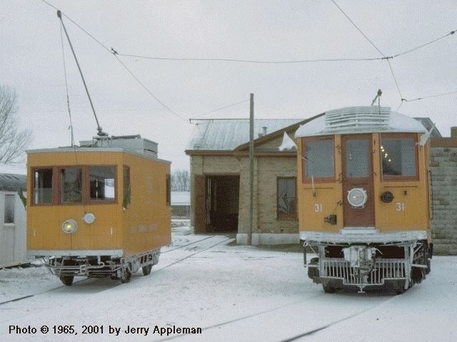 usr_m_iatr_001_linecar_031_emeryshops_196512_japp_300.jpg