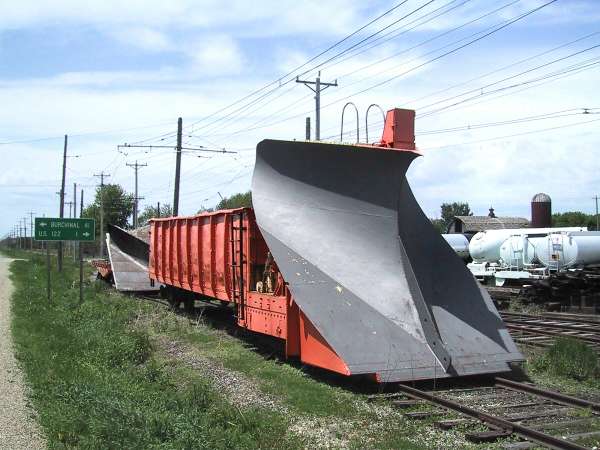 usr_m_iatr_040_emeryshops_20010517_vk_180.jpg