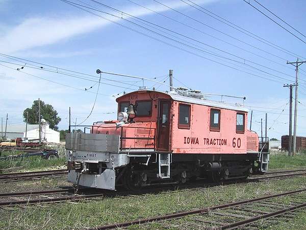 usr_m_iatr_060_emeryshops_20010517_vk_178.jpg