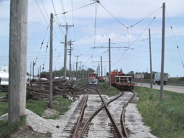 usr_m_iatr_060_emeryshops_20010517_vk_179.jpg