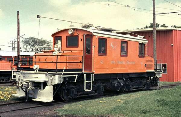 usr_m_iatr_060_emeryshops_vk_148.jpg