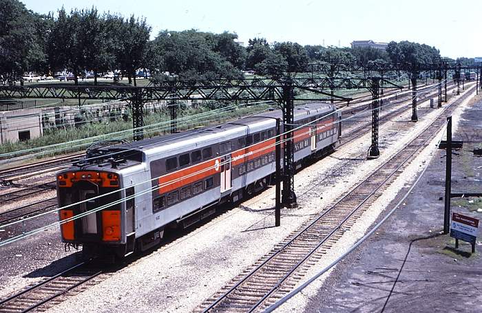 usr_m_ic_hl_1523_1643_rooseveltroad_19810710_ss_158.jpg