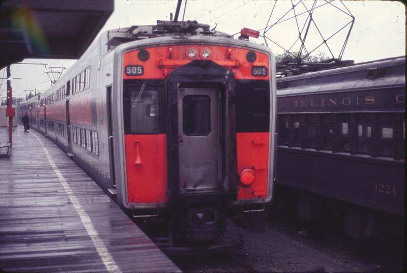 usr_m_ic_hl_xxx_blueisland_19740605_252.jpg