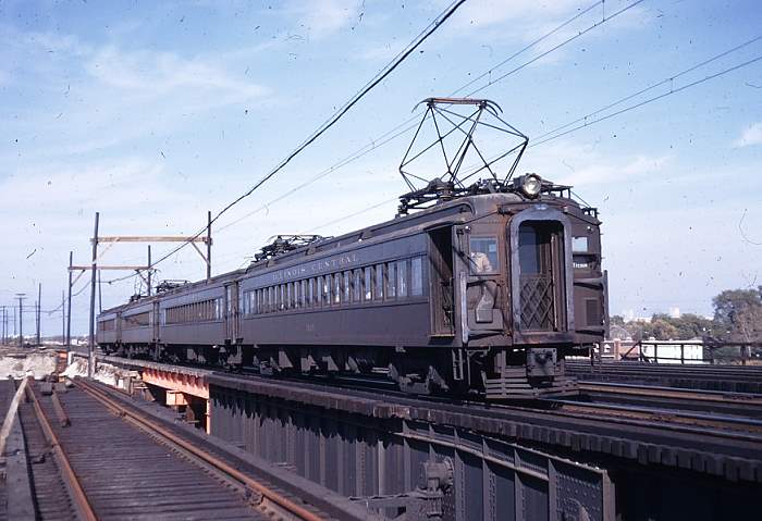 usr_m_ic_ps_1144_1384_1188_1343_calsagbridge_19701010_ss_209.jpg
