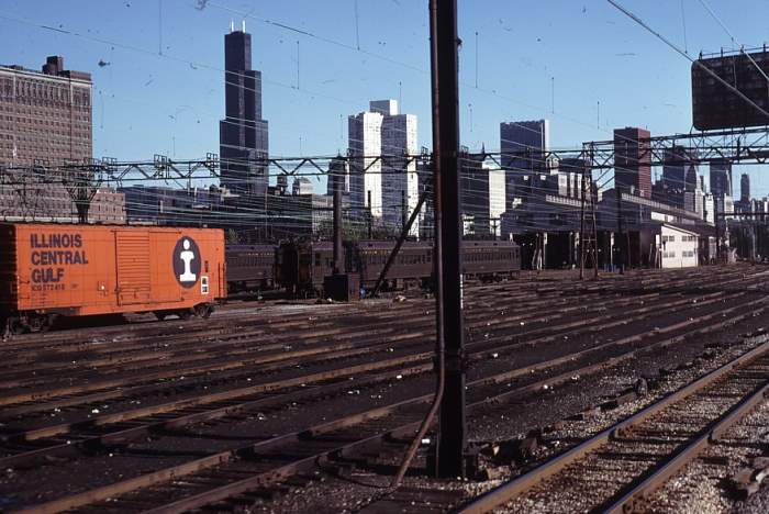 usr_m_ic_ps_1201_1379_18thstreetyard_19780711_ss_222.jpg