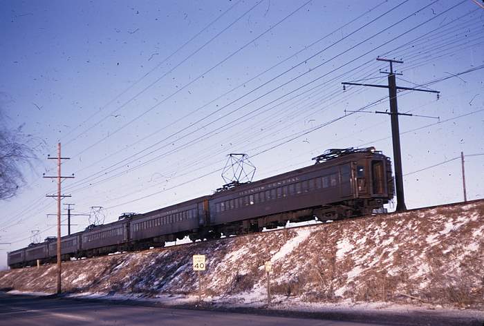 usr_m_ic_ps_1215_169thstreet_19700220_ss_225.jpg
