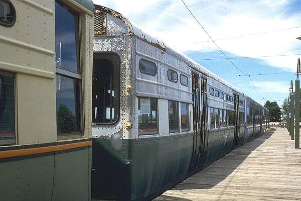 usr_m_museum_illinoisrailway_chiel6461_50thststation_20000709_irm163_mifar.jpg