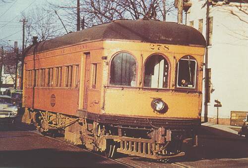 usr_m_it_0278_marketstbloomington_dajen_103.jpg