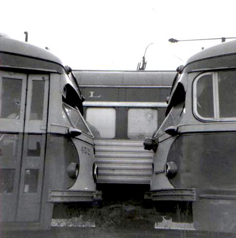 usr_m_it_afterendofservice_pcc452_dajen_128.jpg