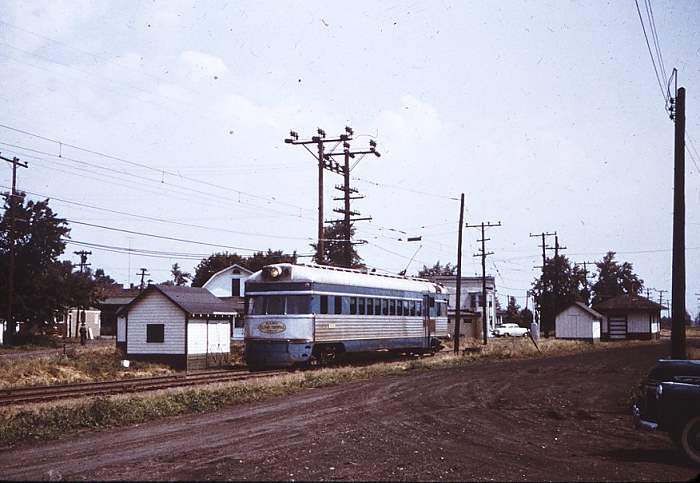 usr_m_it_streamliner_301_19550605_ss_380.jpg