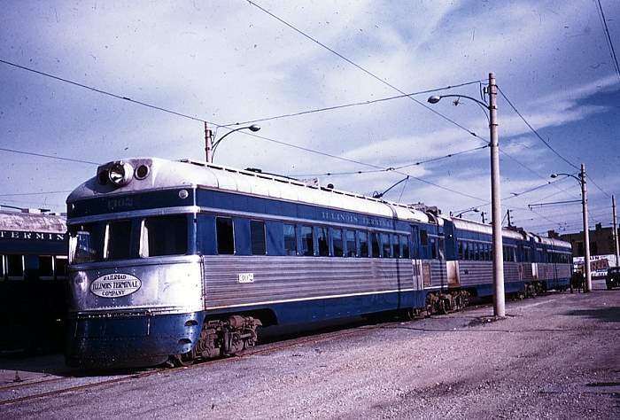 usr_m_it_streamliner_302_331_350_eastpeoriastation_19540821_ss_368.jpg