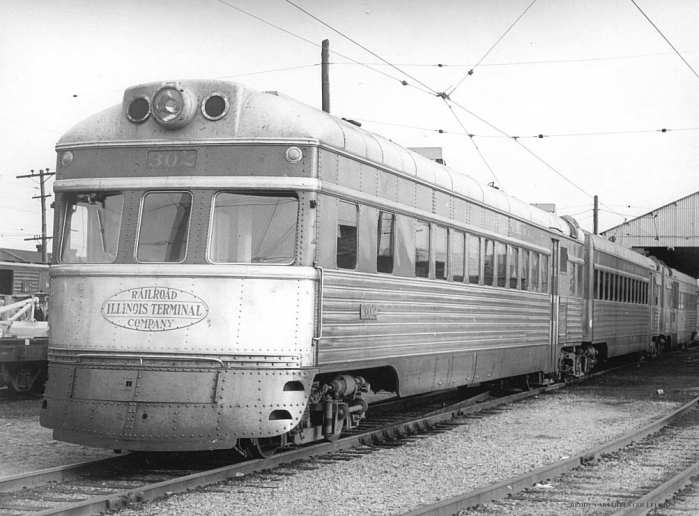 usr_m_it_streamliner_302_eastpeoria_1951_bored_263.jpg