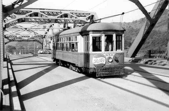 usr_m_jst_356_mapleavebridge_bvfp_166.jpg
